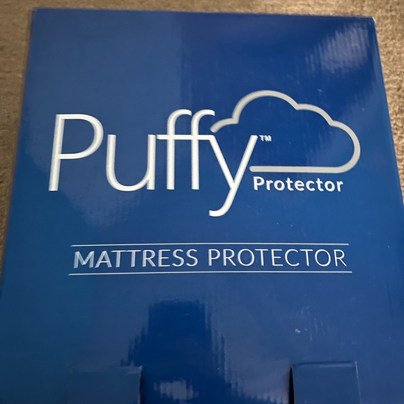 Brand new mattress topper- PUFFY king size! - Picture 2 of 2